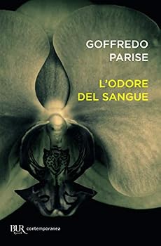 Paperback L'odore del sangue [Italian] Book