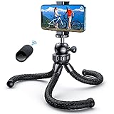 STATIV MIT DRAHTLOSER BLUETOOTH FERNBEDIENUNG: Mit der mitgelieferten Bluetooth-Fernbedienung wird echte Aufnahmefreiheit erreicht! andobil Handy Stativ Halter ist Ihr bester persönlicher Fotograf. Sie können jeden wichtigen Moment aus einer Entfernung von 33 Fuß perfekt festhalten, egal ob es sich um Reise-, Party-, Selfie-, Youtube- oder Tiktok-Videos handelt, es kann leicht erreicht werden, ist Ihr bester Partner!
