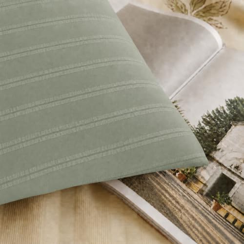 Image of Cortina Cloud Cotton King Size Bedsheet with 2 Pillow Covers | Super Soft, Breathable & Skin-Friendly Bedsheet for Double Bed King Size with Solid Design | (270x250 cm) (Green, King)