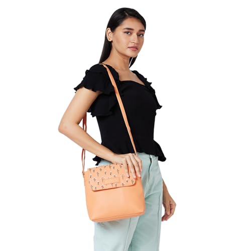Image of Caprese Pensa Flap Sling Small Coral