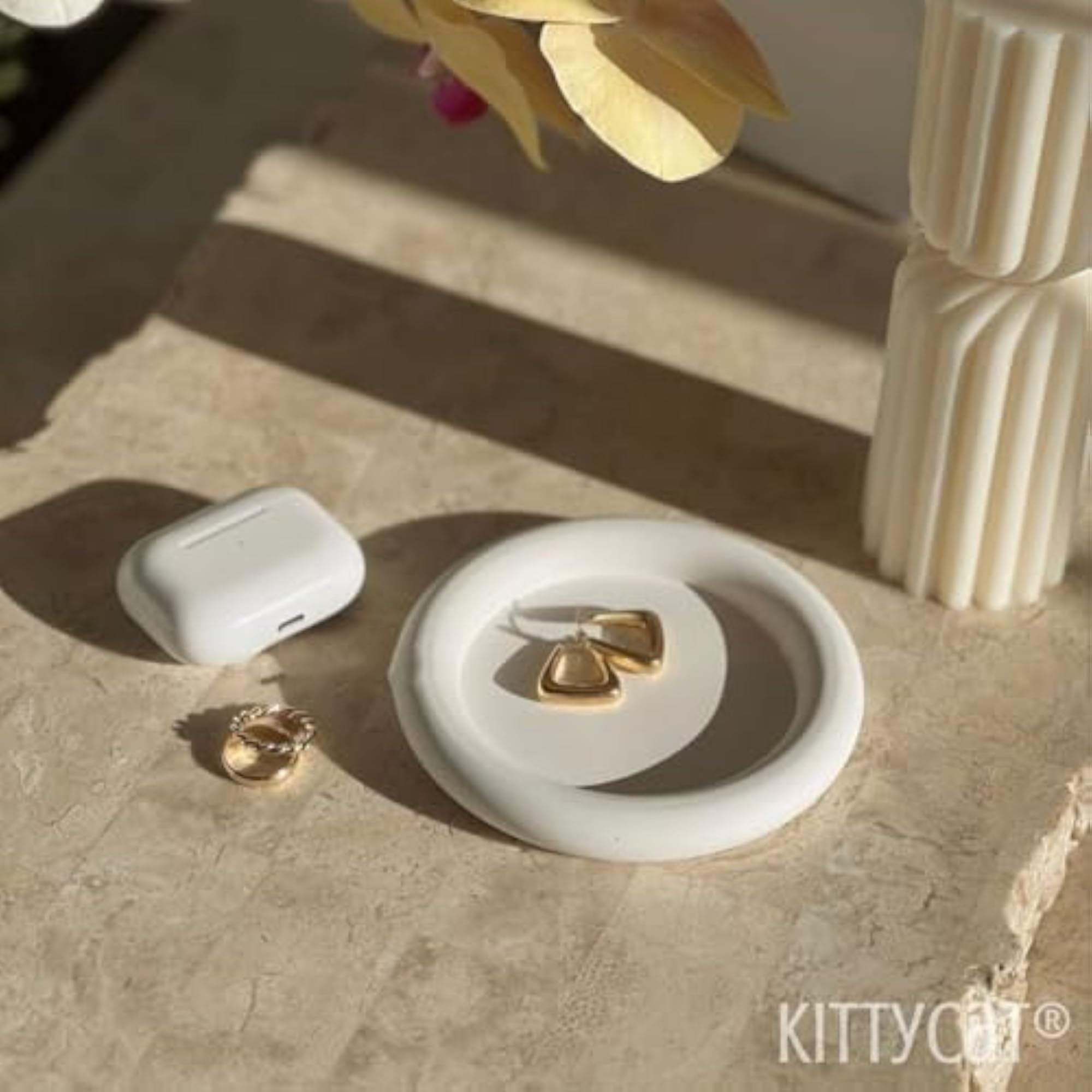 Minimalist Ceramic Jewelry Dish, Ring Holder