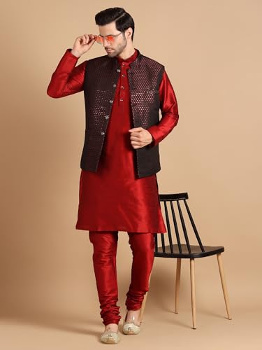 Image of men's Silk Blend Kurta Pejama & Waistcot Set
