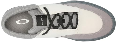 Image of Oakley Men's Banks Low Canvas Sneaker
