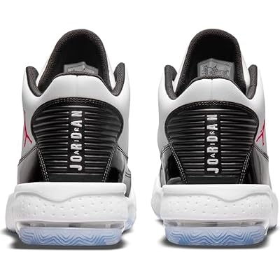 Nike Men's Jordan Max Aura 2 Basketball Shoe