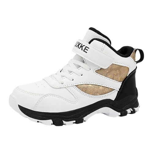 Zapatillas deportivas niño ideales para jugar al aire libre y trekking en invierno