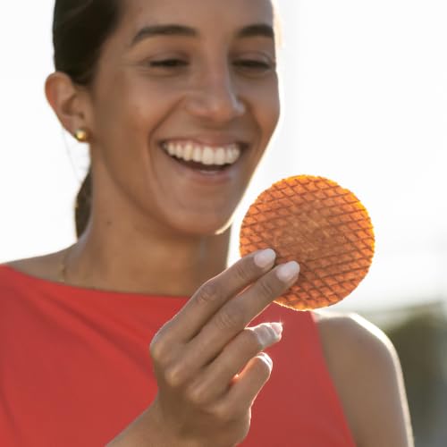 Image of Honey Stinger Organic Vanilla Waffle, Energy Stroopwafel for Exercise, Endurance and Performance, Sports Nutrition for Home & Gym, Pre and Post Workout, 16.96 Ounces (Pack of 16)