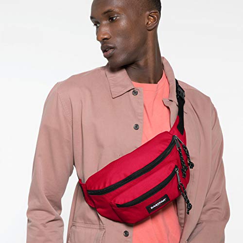 Eastpak DOGGY BAG Heuptas, 27 L - Sailor Red (Rood) - Image 3