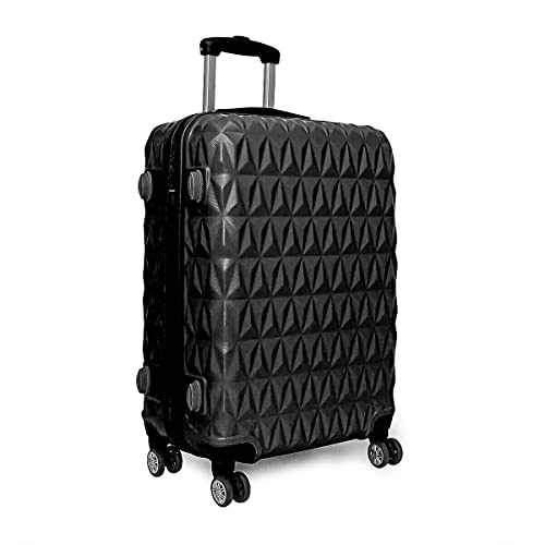 10 Best Large Suitcases 2022 (To Take On A Two Week Holiday)