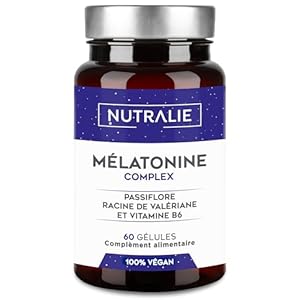 MÉLATONINE Forte et Puissante – Action Rapide sur le Sommeil – Mieux Dormir Nuit & Jetlag – Améliore la Qualité du Sommeil – Melatonine, Valériane, Fleur Passion, Vitamine B6-60 Gélules NUTRALIE