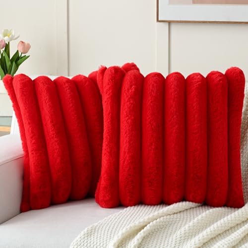 FUTEI Set of 2 Fluffy Faux Fur 45x45 cm Cushion Covers Soft Plush Wide Striped Textured Scatter Pillow Covers 45 x 45 cm Modern Home Accent for Sofa Bedroom Living Room Red