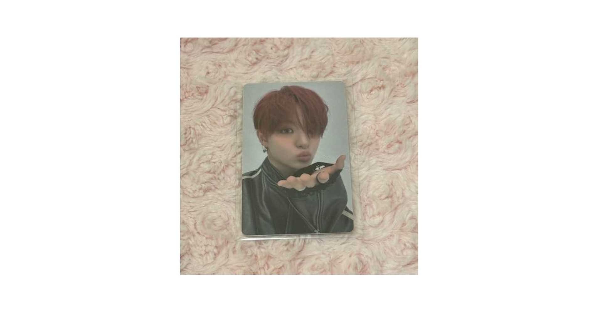 Amazon.co.jp: treasure jihun trading card : Toys & Games