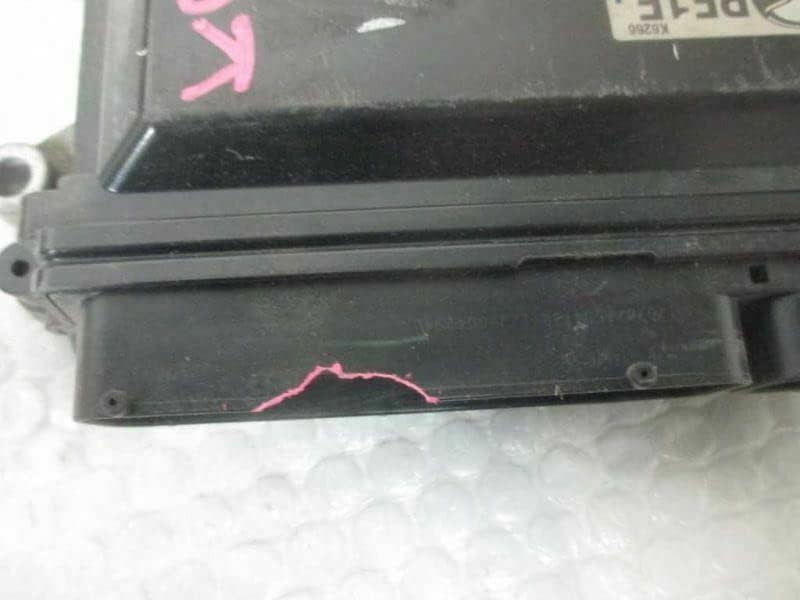 Miniatura 3 de El módulo de control del ECM del motor 2.0L AWD se adapta a 13 compatible con Mazda CX-5 PE1F 18 881E PE1F18881E