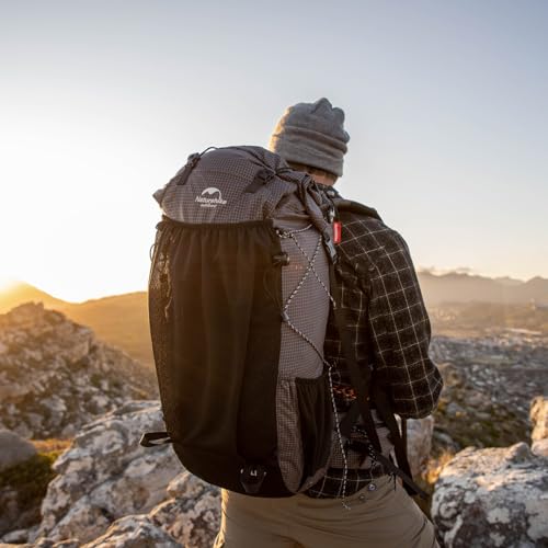 Naturehike Rock 60/40+5L Internal Frame Hiking Backpack for Outdoor Camping Traveling Backpacking Backpack