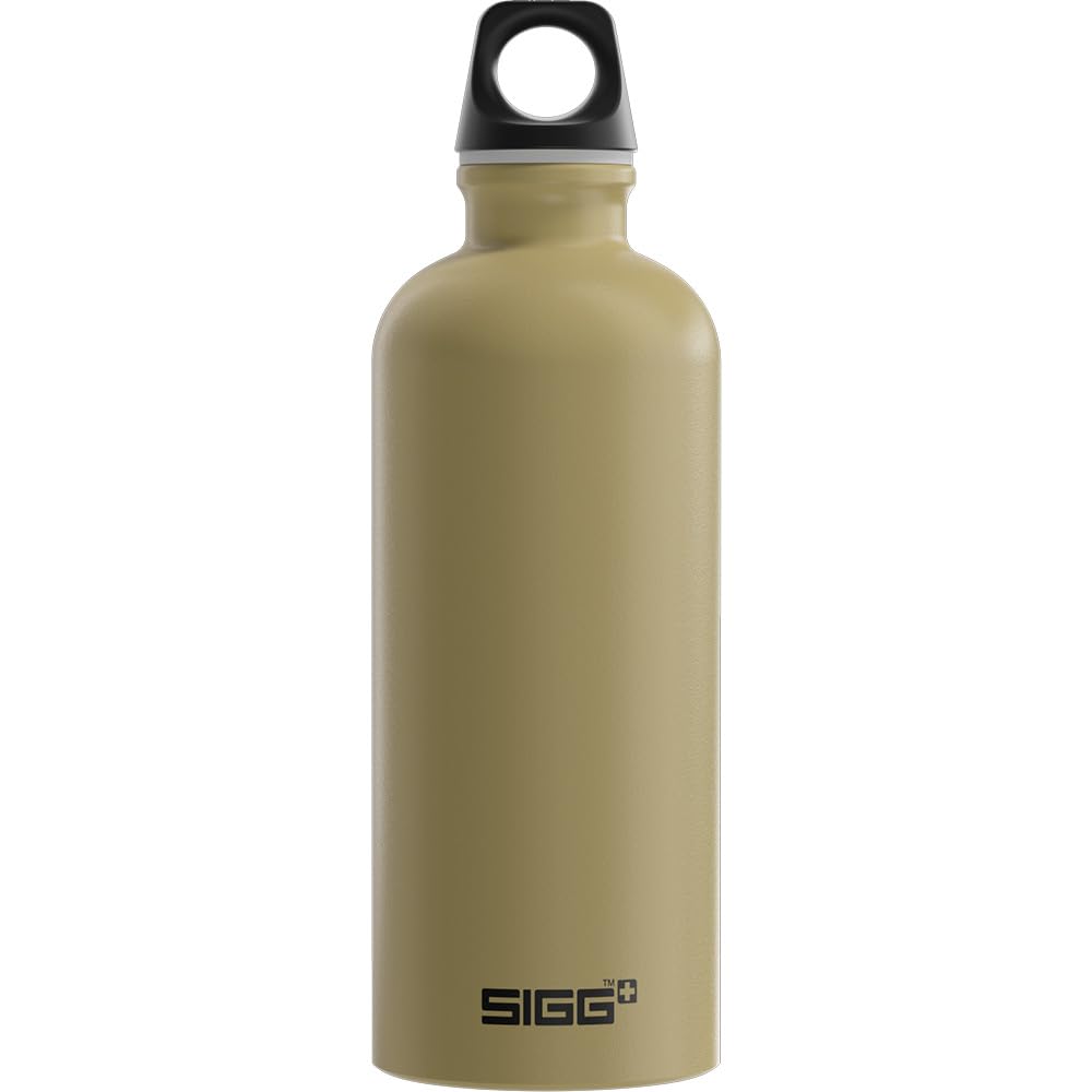 Sigg - Aluminium Water Bottle - Traveller Caramel Sand - Swiss Made - Climate Partner Certified - Suitable for Carbonated Drinks - Leakproof - Lightweight - BPA-Free - Sand - 0.6 L