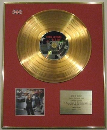 Century Music Awards AVRIL LAVIGNE - Disco de oro de 24 quilates - Let Go