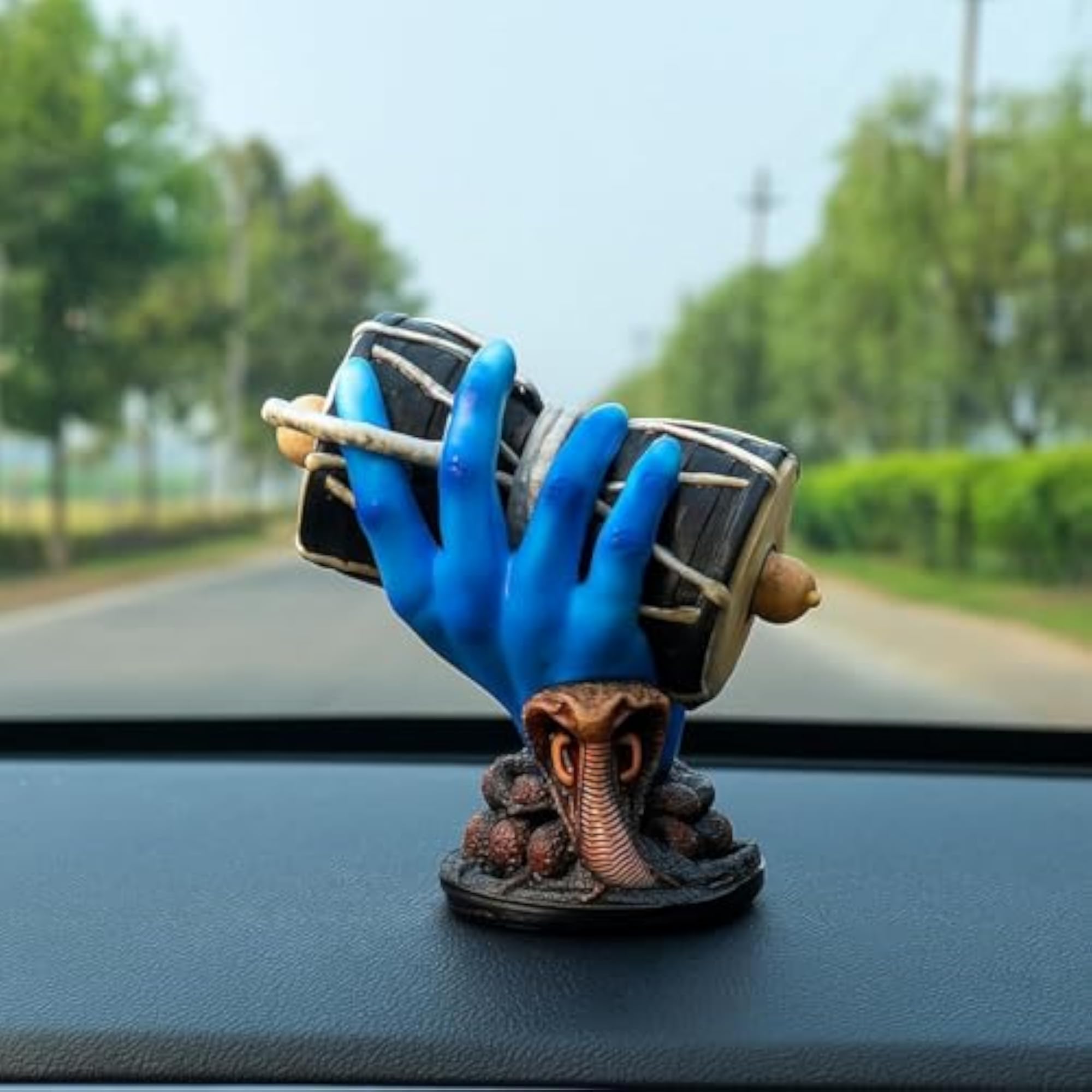 Shivji Idol for Car Dashboard, Compact Resin Murti