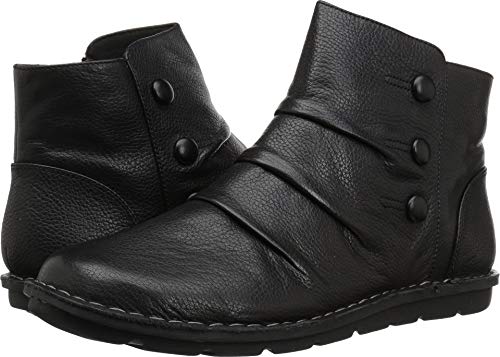 Clarks Women's Janice Verna Fashion Boot