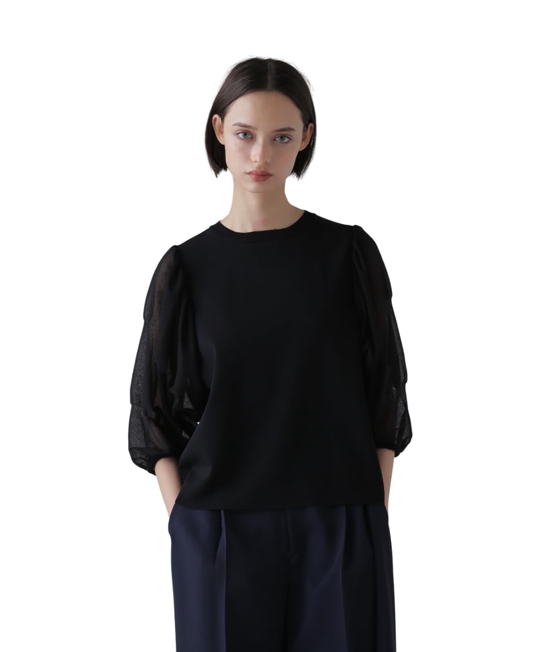 アドーア　黒　ワイドスリーブ　ゆったり　ニット Amazon | [アドーア] クルーネックニット (シアーパフスリーブ