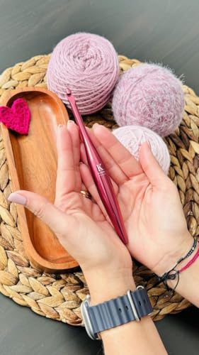 Image of Furls Crochet Hook, Raspberry Streamline Metal, Ergonomic Handle Crochet Hooks 7 inch (Polished, (E - 3.50MM)