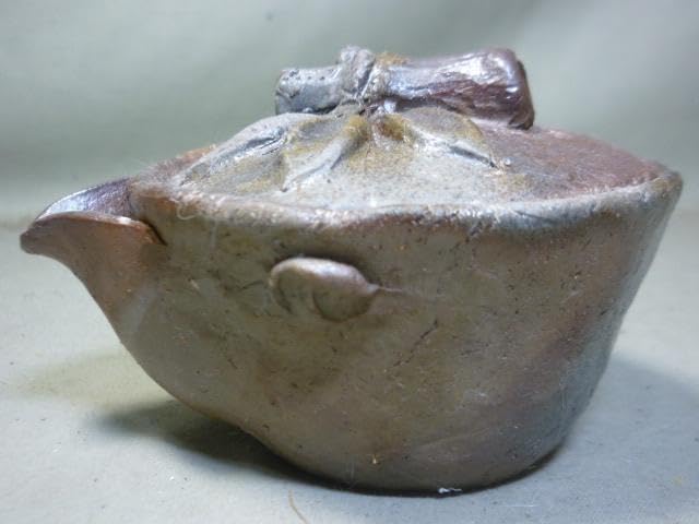 備前焼 手びねり宝瓶 竹摘み 火襷、さんぎり 備前焼 手びねり宝瓶 竹 備前焼 手びねり宝瓶 竹摘み 火襷、さんぎり 備前焼 手びねり宝瓶 竹