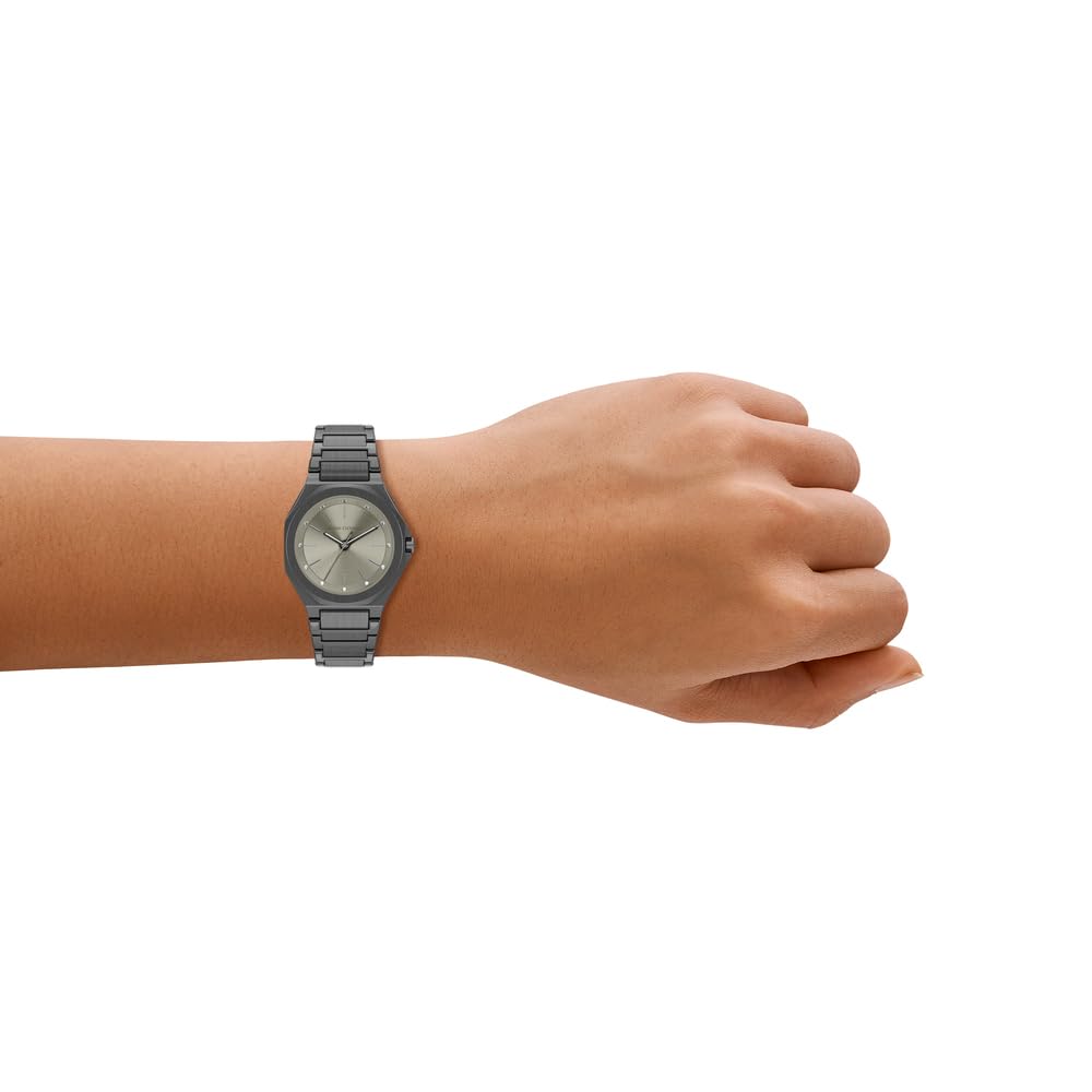 Armani Exchange Reloj para Mujer, Movimiento de Cuarzo de Tres Agujas y Caja de 34 mm con Correa de Acero Inoxidable o Cuero