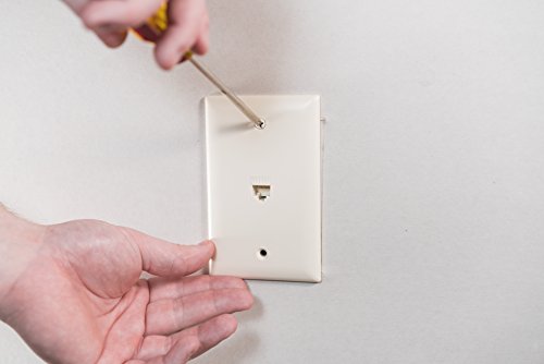 Placa de pared F3450LAV5 de On-Q con conector empotrado para cable coaxial 6