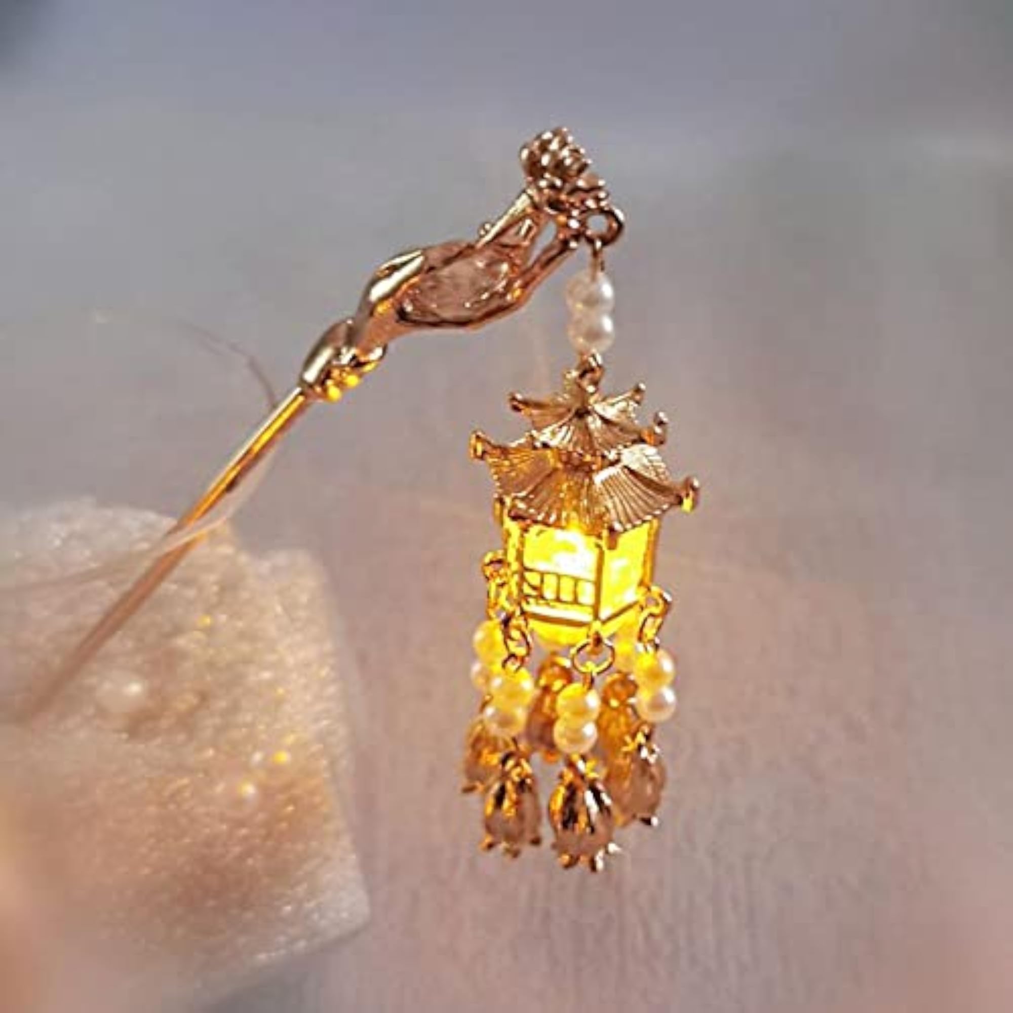 Women’s Alloy Pavilion Pendant Hairpin, Ancient Style