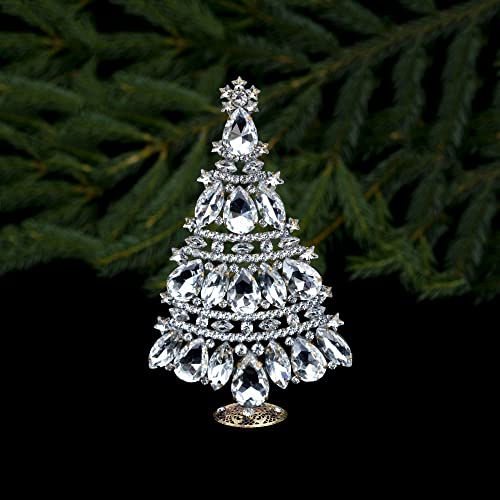 Meticulous Christmas Tree Decorated With Clear Coloured Rhinestone Crystals. Each Tier Is Joined Together Beautifully With The Tiny Stones And Wonderful Detail Put Into This Incredible Tree. #TOP23