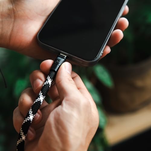 M.Craftsman Yoggle Power Click 2 in 1 Charging Cable & Phone Strap (8mm USB-A to USB-C; 7mm USB-C to USB-C) (Black & White) — view 4