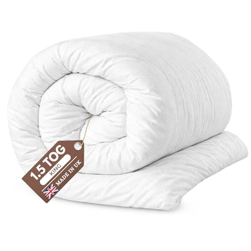 Quality Beddings King Duvet 1.5 Tog | Breathable Cool Summer Duvets for Hot Nights | Anti-allergy Duvet with Hollowfibre Filling | Hypoallergenic Made in UK King Quilt (230x220cm)