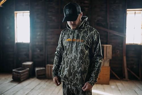 Muddy Outdoors Men\'s TRX Performance Hoodie Mossy Oak Bottomland XL