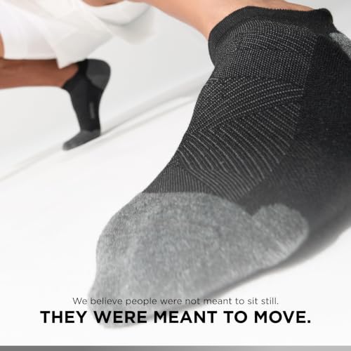 Image of Feetures Elite Max Cushion No Show Tab - Running Socks for Men & Women, Athletic Compression Socks, Moisture Wicking
