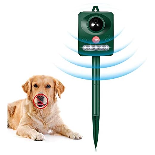 Ultrasonic Animal Repeller with Flashing Light