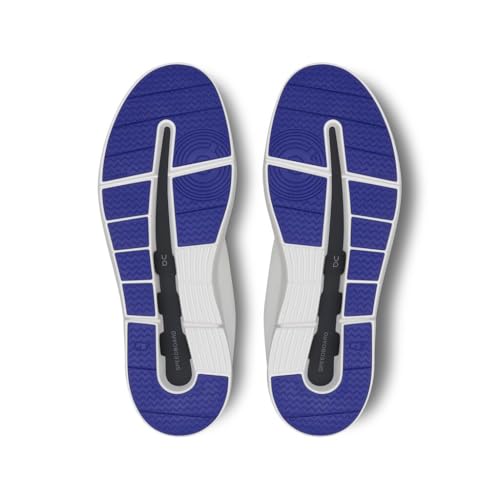 Image of On Women's The Roger Spin Sneakers
