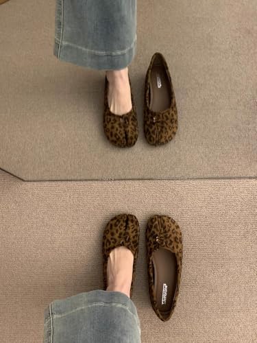 ZQW Ballet Flats for Women Leopard Tabi Shoes Split Toe Wide Width Comfortable Slip-On Walking Shoes for Everyday Wear3