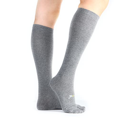 Image of ja vie Cotton Flip Flop Socks Comfy Split Toe Socks for Women & Men Graduated Compression Tabi Socks (15-20mmHg)