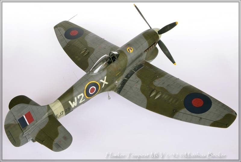 Tempest MK V Modèle SH32049 maquette avion plastique à assembler échelle collection