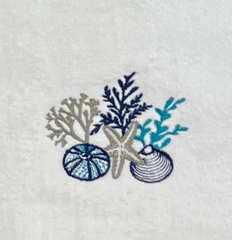 Serafina Home Summer Soft Absorbent Coastal Guest Hand Towels: Summer Shells and Coral Sea Life Design, 2 Piece Antigua - Image 3