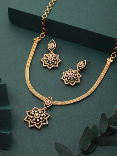 Juego de joyas chapadas en oro y circonitas para looks de noche 2