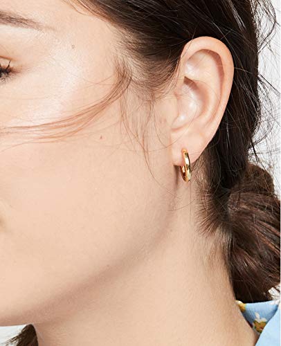 2 Pairs 14K Gold Filled Huggie Hoop Earrings Set Small Gold Hoop Earrings Hypoallergenic Dainty Tiny Cartilage Earrings Minimal Chunky Cuff Earrings For Women #TOP5