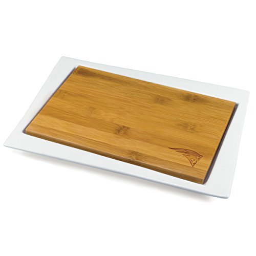 NFL England Patriots Homegating Enigma Serving Tray with Offset Cutting Board