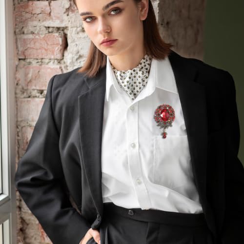 Image of Vintage Teardrop Rhinestone Brooch Crystal Diamond Wedding Brooches and Pins Flower Badge Boutonniere Corsage for Women