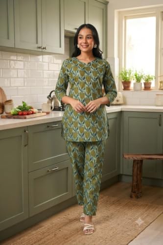 Image of Women's Pure Cotton Printed Night Suit,Top and Relaxed Pajama Set, Stylish Sleepwear