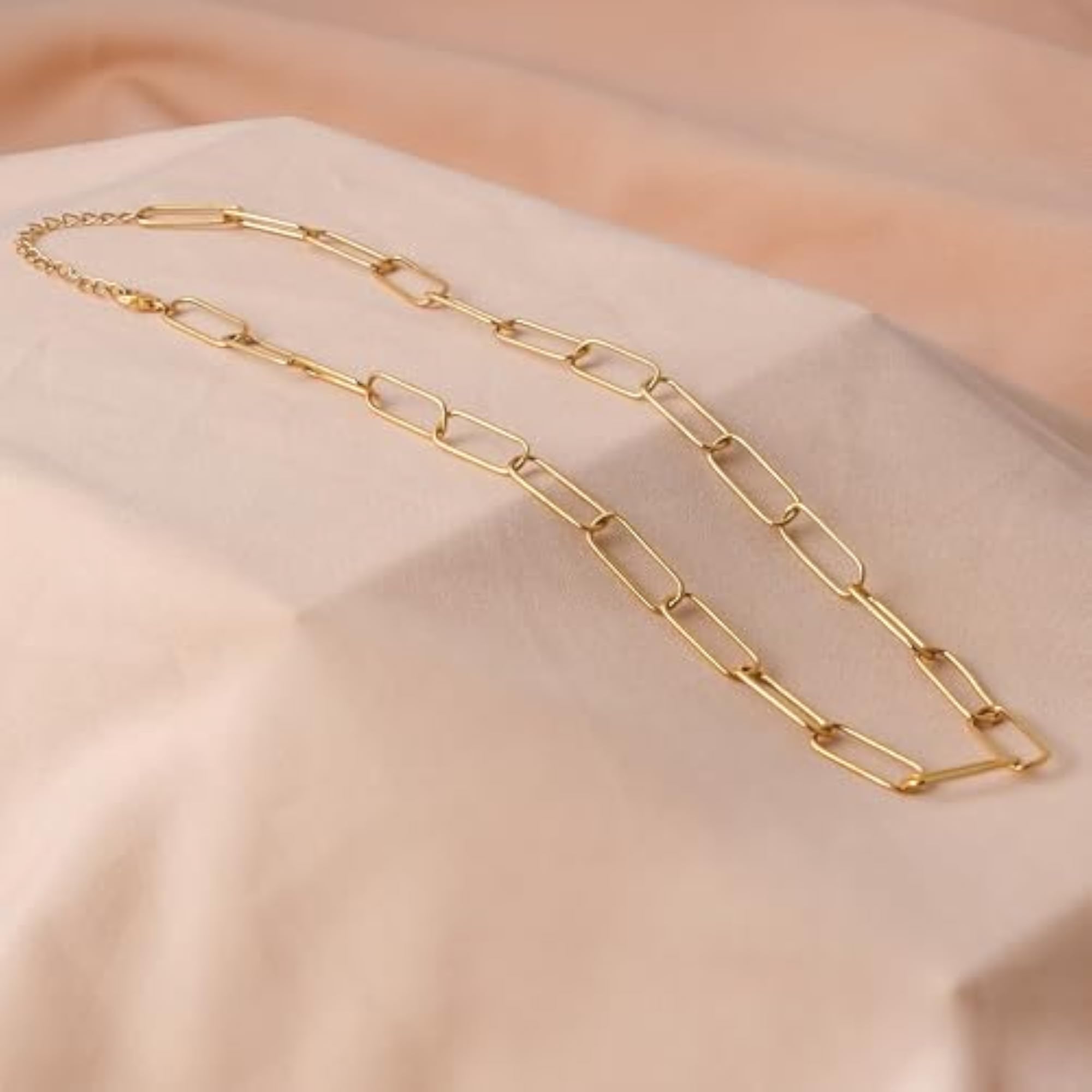 Women's Bold Chunky Link Chain Necklace, Statement Style