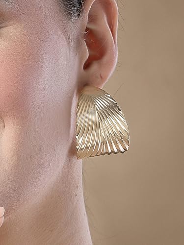 Image of Bohey by KARATCART Gold-Toned Classic Half Hoop Earrings for Women
