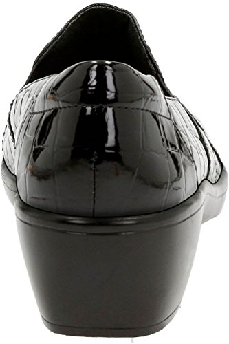 Image of Clarks Womens May MarigoldSlip-On Loafer