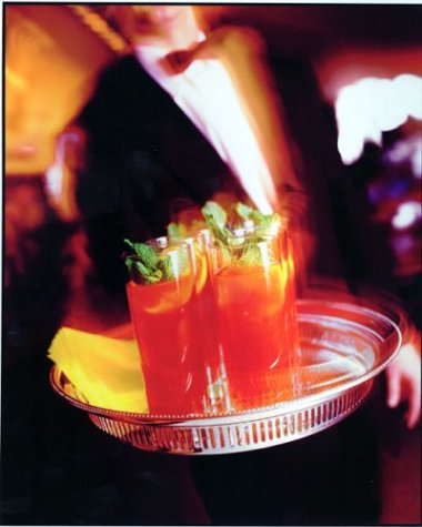 Cocktails in New York: Where to Find 100 Classics and How to Mix Them at Home