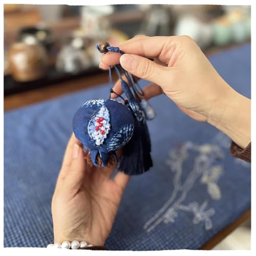 Bolsa perfumada con bordado hecho a mano azul 22x7 cm miniatura 4