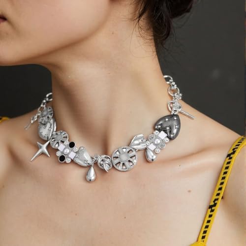 Black Heart Chunky Choker Necklace， Star Choker Necklace for Women Gothic Y2K Aesthetic Outfit Jewelry Accessories Vintage Retro Chunky Costume4