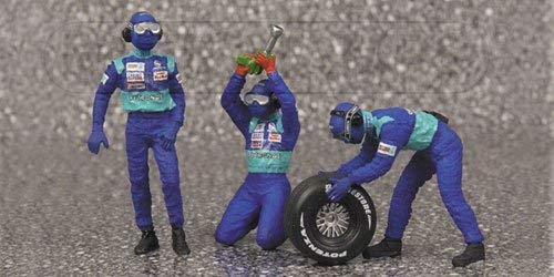 Preisvergleich Produktbild Minichamps 318100032 - Reifenwechsel Set Sauber 2002 ( 3 Figuren / 1 Vorderrad )